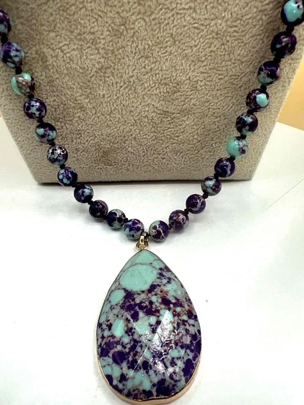 New Purple Teal Colored Stone & Glass Beaded Pendant Necklace - Picture 4 of 15